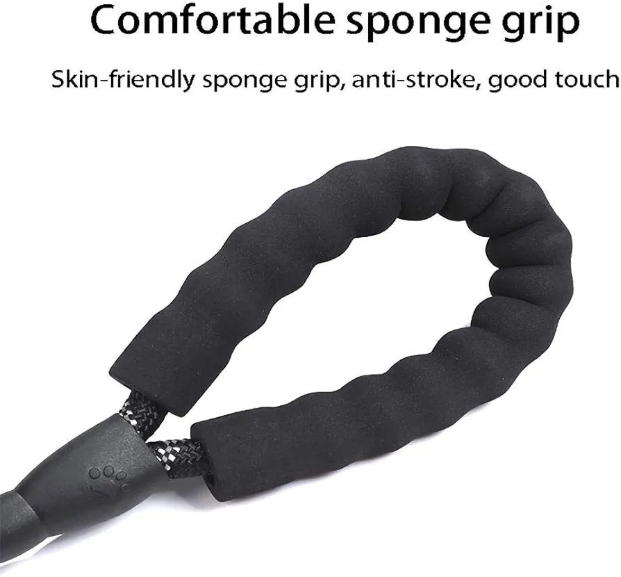 پەنجەی بەهێزی ڕەنگدانەوەی ئاژەڵە ماڵیەکان